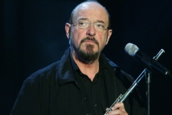 New and best Ian Anderson songs listen online free.