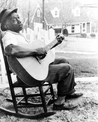 Listen online free Mississippi John Hurt A Hot Time In The Old Town Tonight, lyrics.