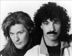 Listen online free Hall & Oates Hard To Be In Love With You, lyrics.